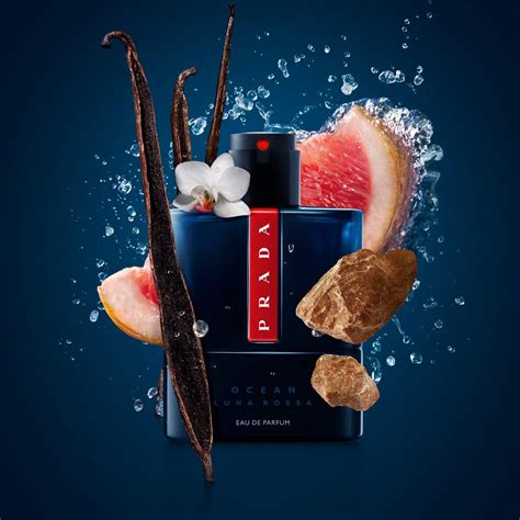 prada luna rossa kosmetiktasche|Prada Luna Rossa ocean perfume.